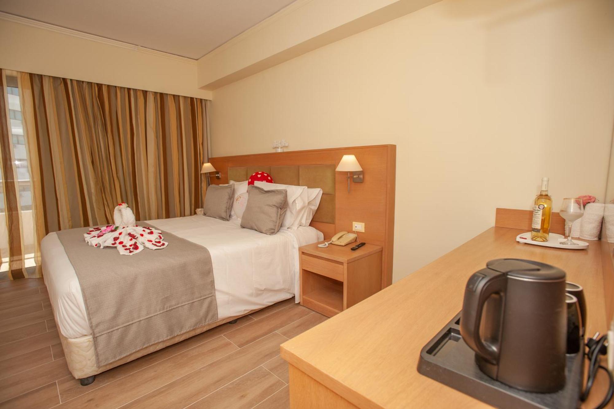 Hotel Rhodos Horizon Marina - Adults Only à Rhodes City Extérieur photo